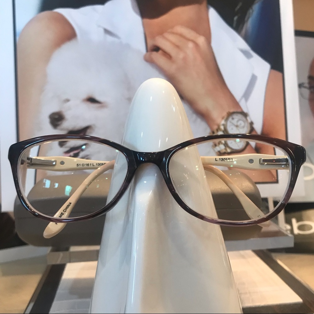 Eyeglasses (used) great condition new case include